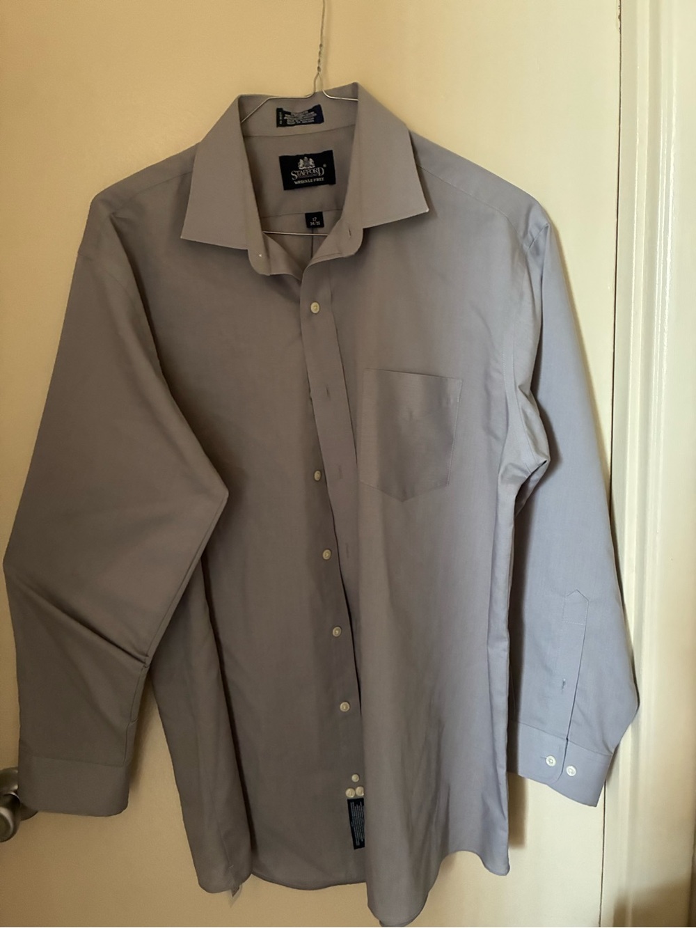 Stafford Men's Spread Collar Light Gray Dress Shirt